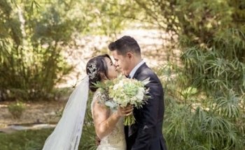 FLOR ZAMUDIO PHOTOGRAPHER